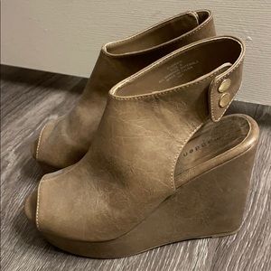 Madden girl Wedges